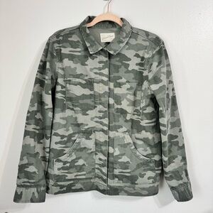 Universal Thread Green Camo Utility Jacket